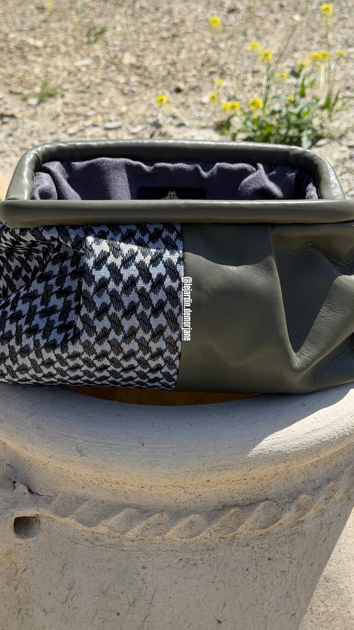 La Pochette Liqā 🩶 – Image 5